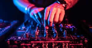 Allover-close-up-dj-hands